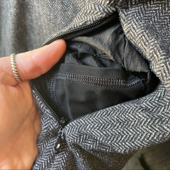 Lululemon Think Fast 1/4 zip - Picture 7 of 14